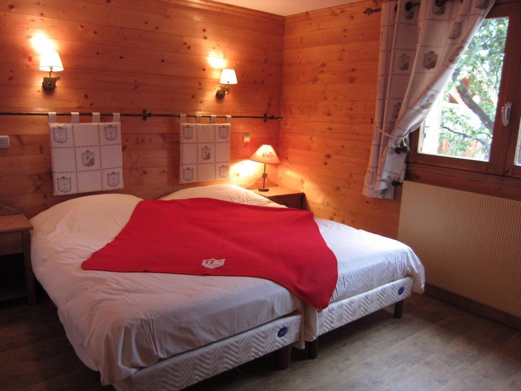 Appart 4 Pers 3 Etoiles Proximite Lac Et Remontees Courchevel Le Praz - Arrayanes Rum bild