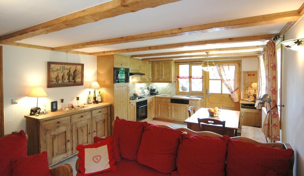 Appart 4 Pers 3 Etoiles Proximite Lac Et Remontees Courchevel Le Praz - Arrayanes Rum bild